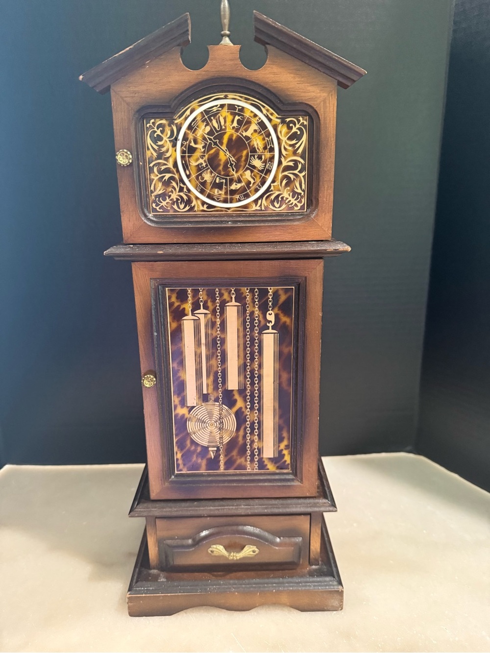 VINTAGE WOOD JEWELRY BOX MUSICAL GRANDFATHER CLOCK ZODIAC  19" LONDON